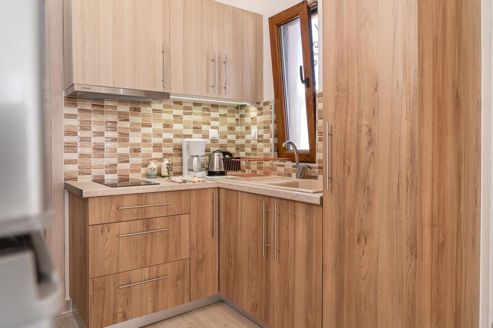 Akrotiri Apartments Makrýgialos Екстериор снимка